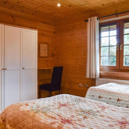 Foxglove- Uk48308 * Staintondale